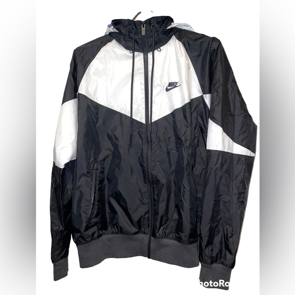 Nike Windbreaker Jacket